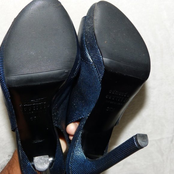 EDMUNDO CASTILLO BLUE LEATHER HEELS SZ 35.5 - Picture 8 of 11